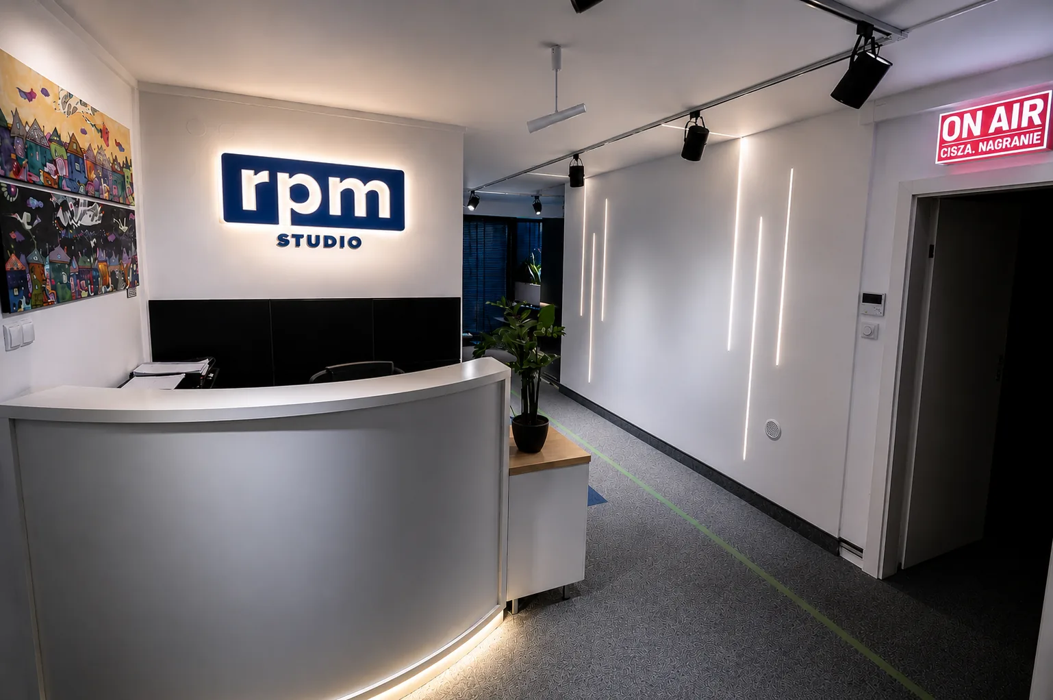 Recepcja Studia Podcastowego – wnętrze studia RPM Studio